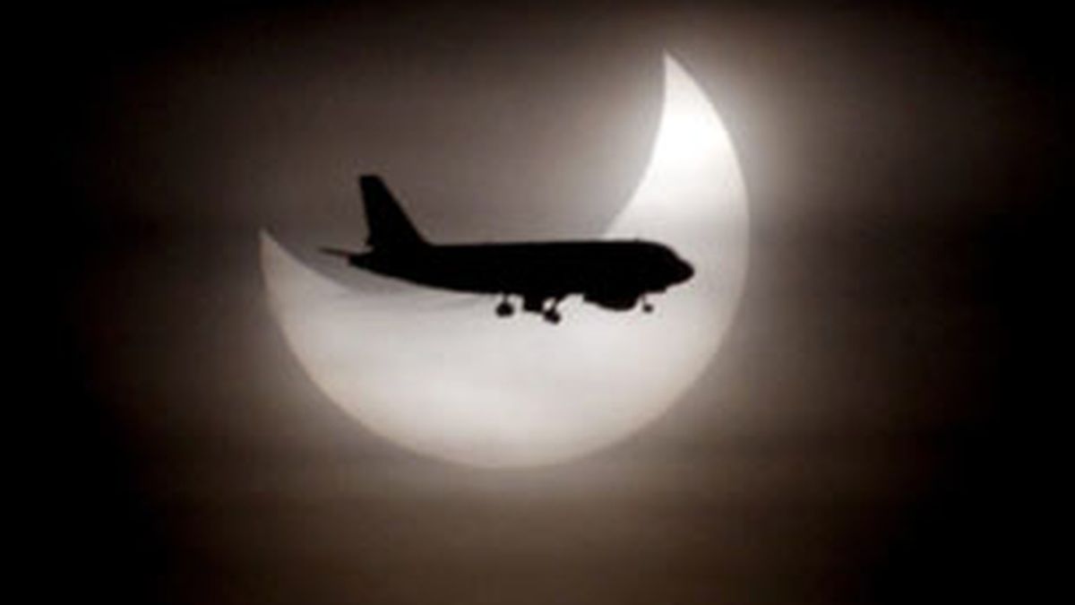 Así se ha visto el eclipse. Vídeo: Informativos Telecinco.