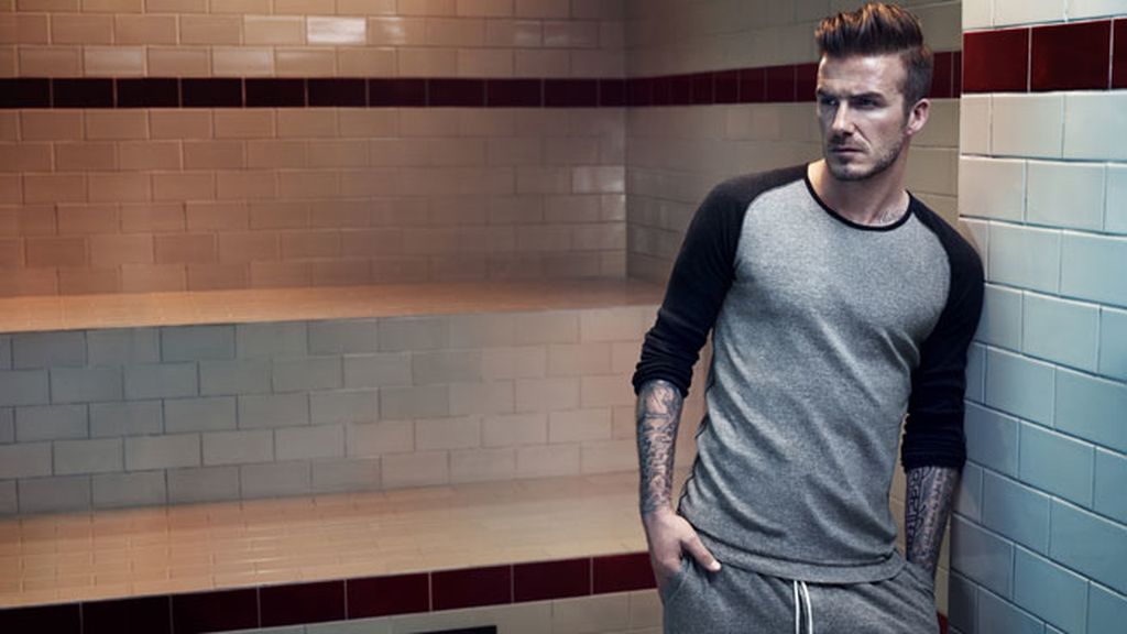 David Beckham posa para H&M en un vestuario