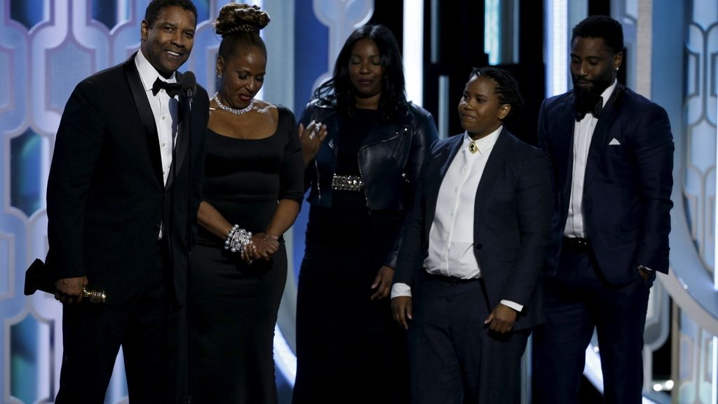 Denzel Washington junto a su familia
