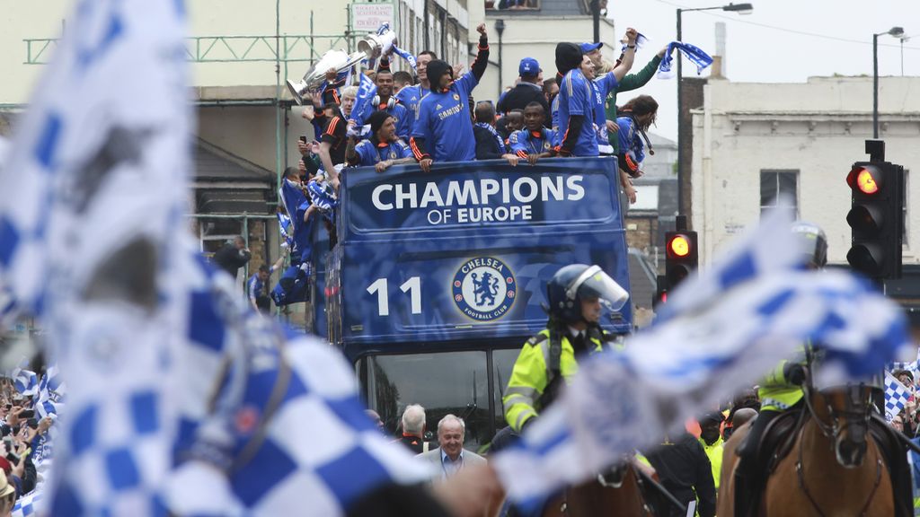 El Chelsea celebra su primera 'Champions' en Londres