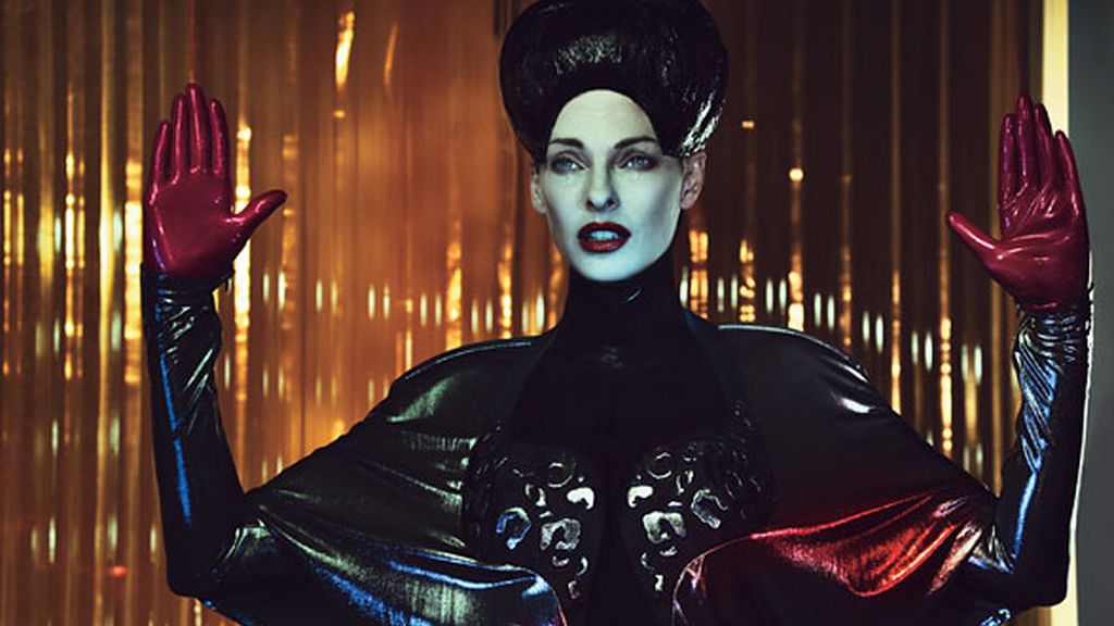 Reaparece Linda Evangelista