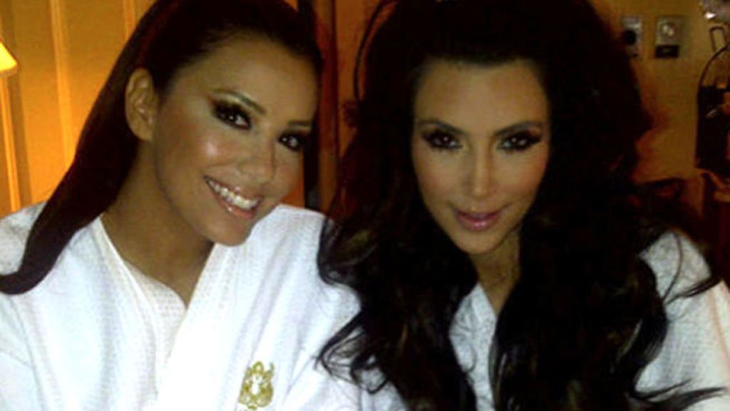 Eva Longoria colgó una foto junto a Kim Kardashian en su Twitter