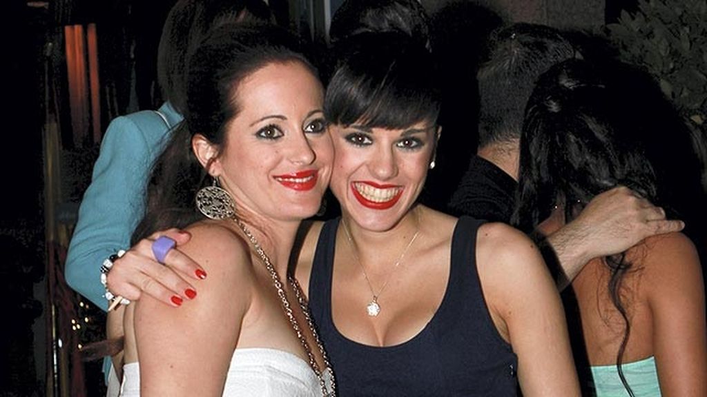 Pepe celebra con sus compañeros su victoria