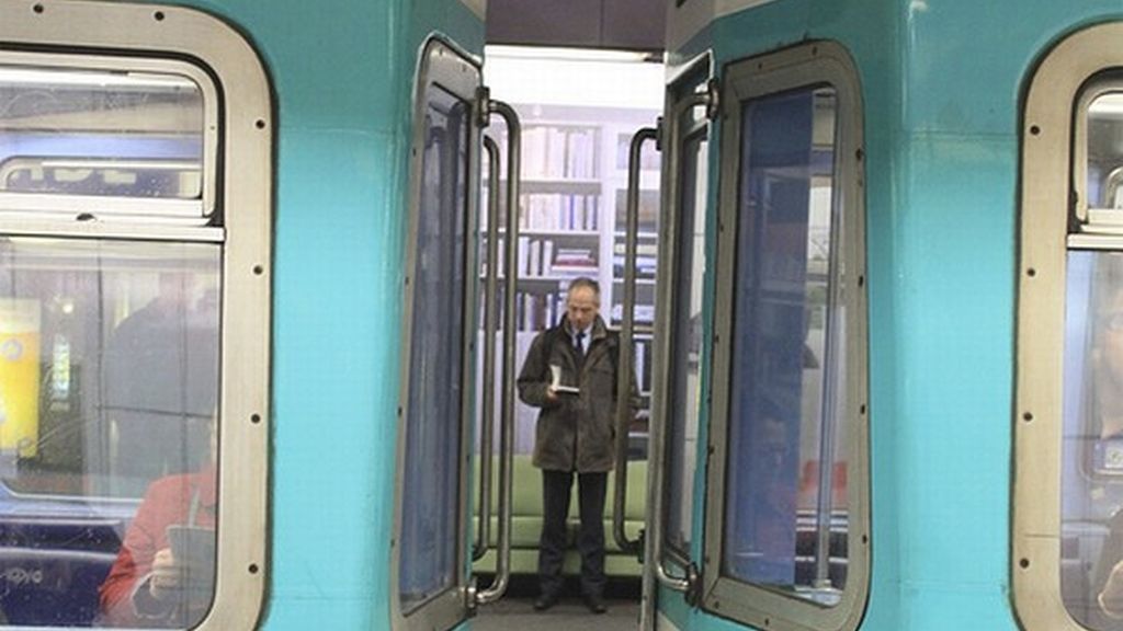 Ikea decora... el metro de París