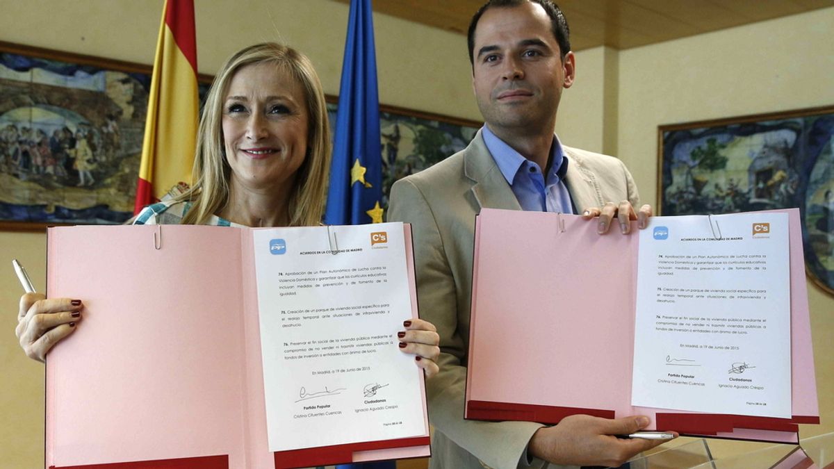 PP y Ciudadanos ratifican su acuerdo para la investidura de Cifuentes