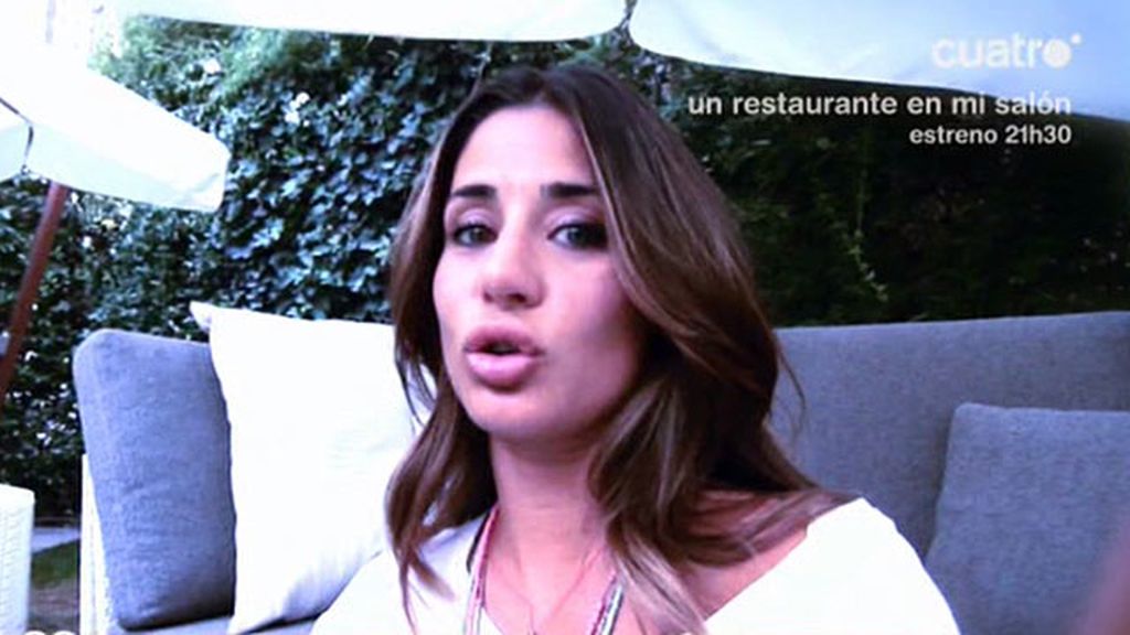 Vestido negro y complementos 'fluor' para las noches de fiesta