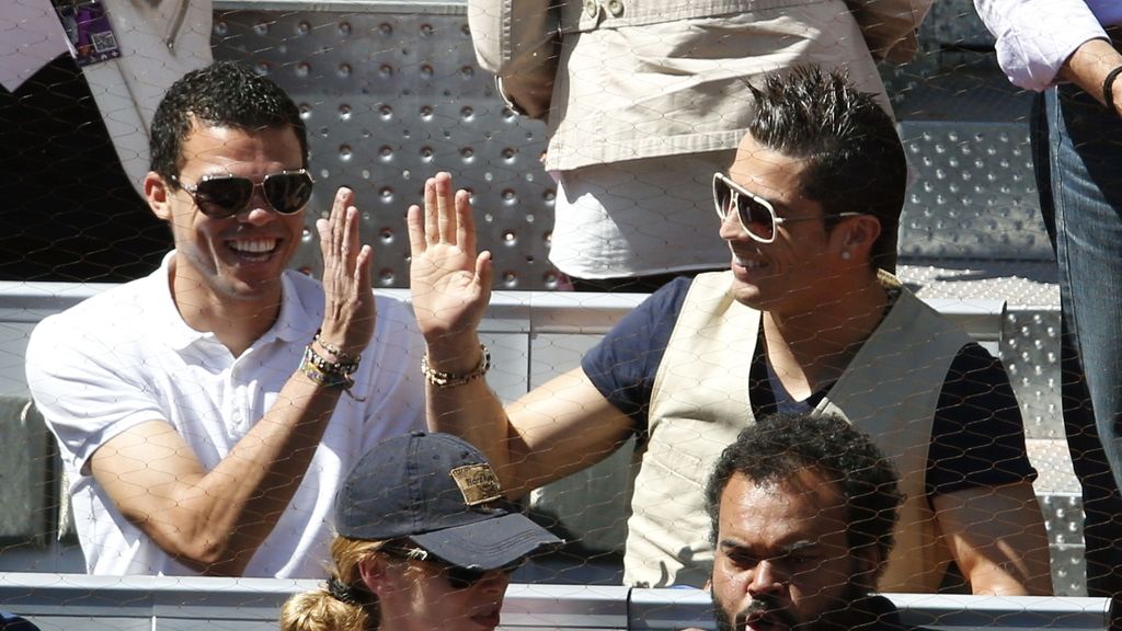 Pepe y Cristiano Ronaldo, durante la final del Open de Tenis de Madrid