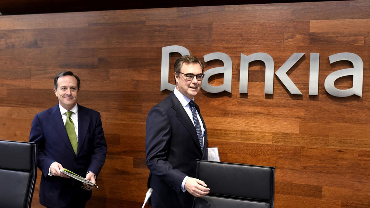 Bankia devolverá el dinero a los accionistas minoristas para cerrar el escándalo de la salida a bolsa