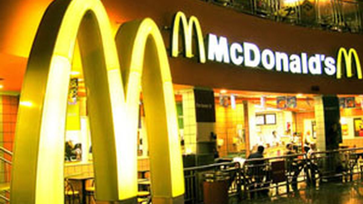 McDonald's aumentará su plantilla en EEUU en un 7 por ciento. Vídeo: Informativos Telecinco