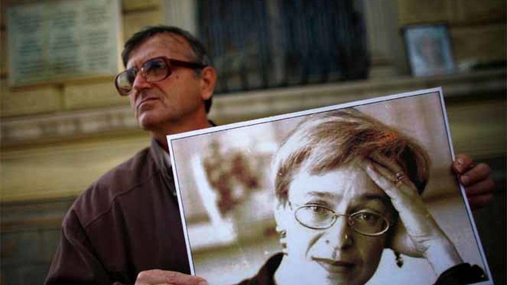 Protestas por la muerte de Politkóvskaya