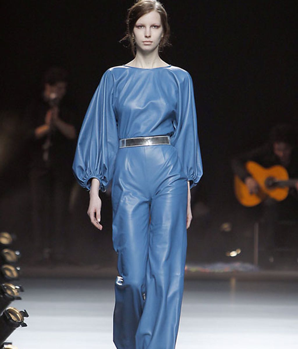 Acento en los ‘sombreros chimenea’ como complemento