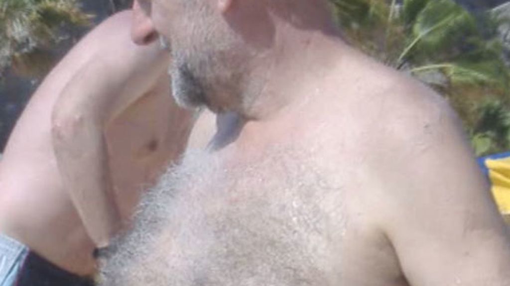 Rajoy luce palmito en la playa