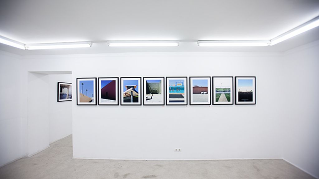 Inauguración Menos que cero