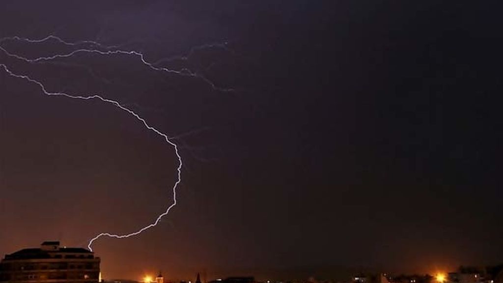 Noche de rayos en León