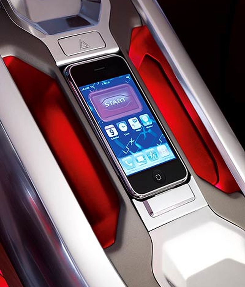 Land Rover LRX Hybrid