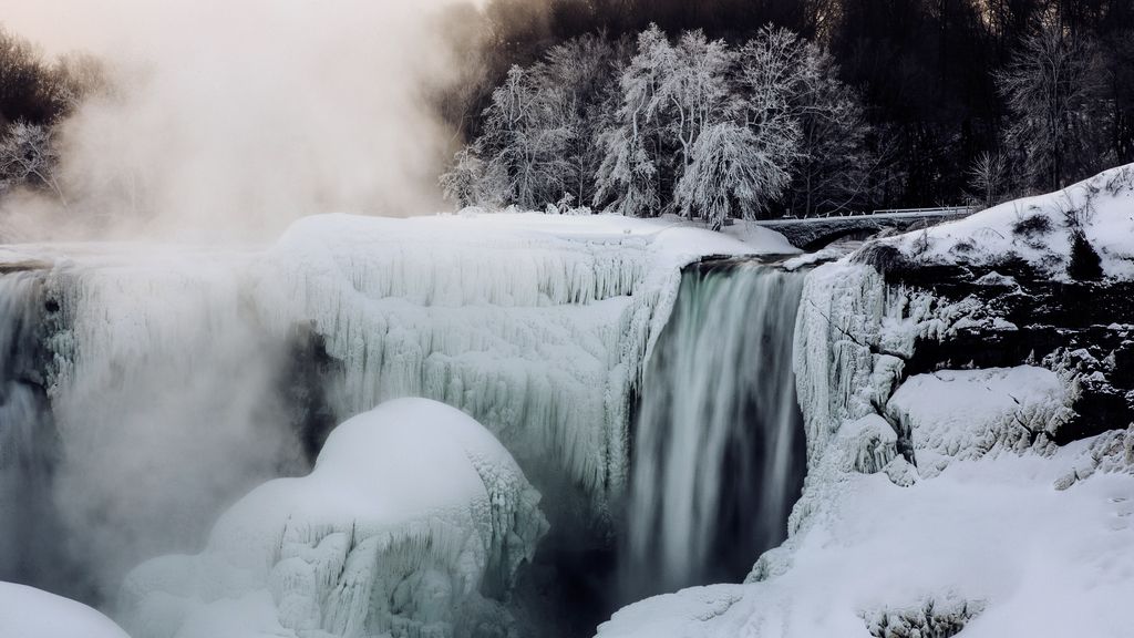 Las Cataratas del Niágara, congeladas