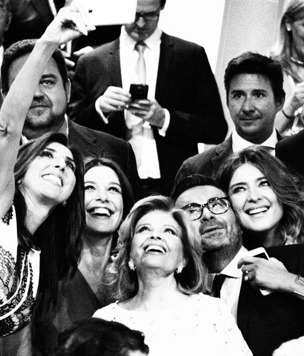 "¡Vamos chicos a hacernos un selfie!"