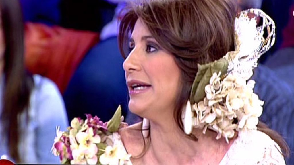 Aperitivos, trajes de sevillanas y abanicos para todos