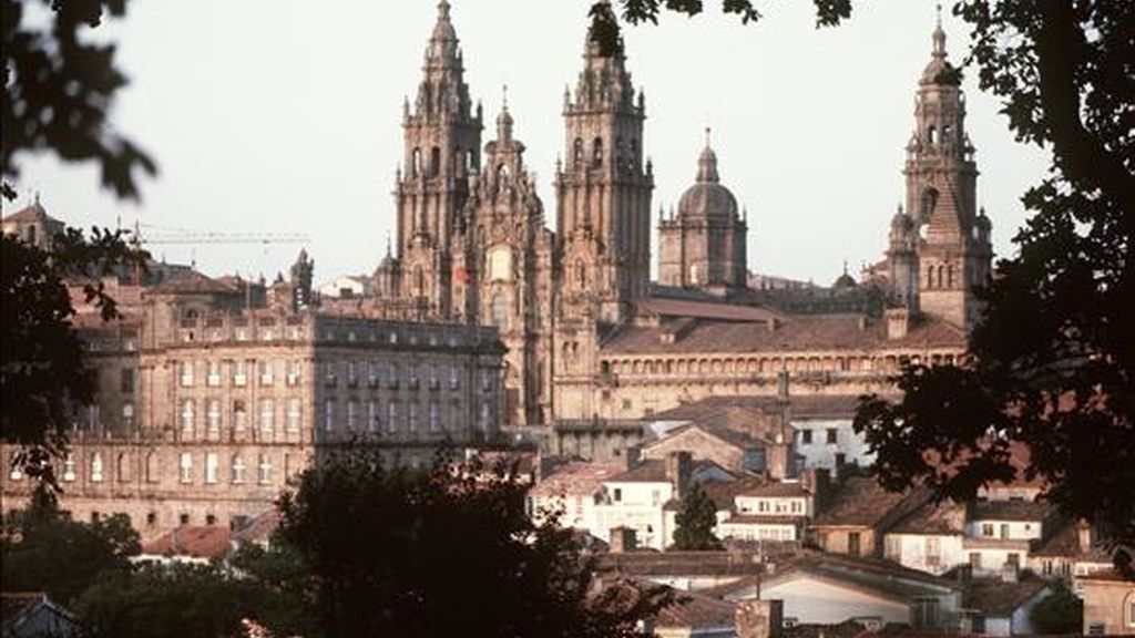 Vista general de la Catedral de Santiago de Compostela. EFE/Archivo Vista general de la Catedral de Santiago de Compostela. EFE/Archivo