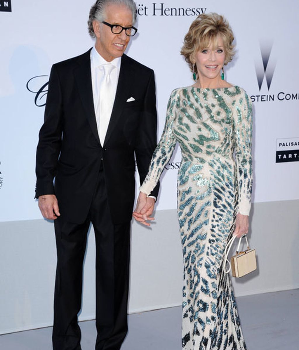 Nobles, ex nobles y actores, en la fiesta solidaria de Cannes