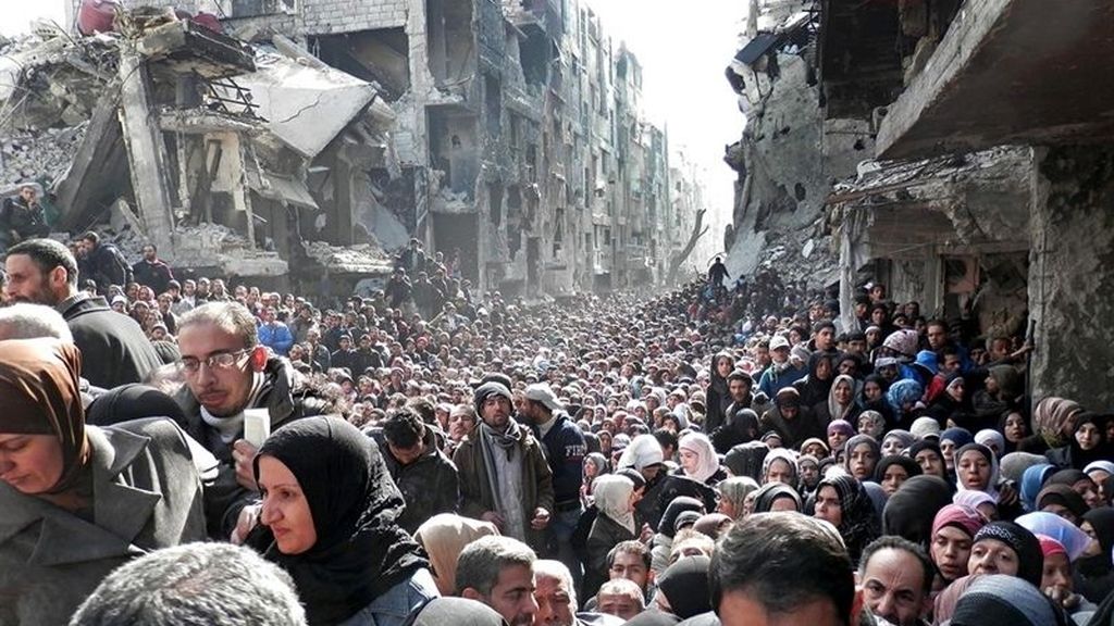 Escenas "apocalípticas" en el campo de refugiados de Yarmuk (Siria)