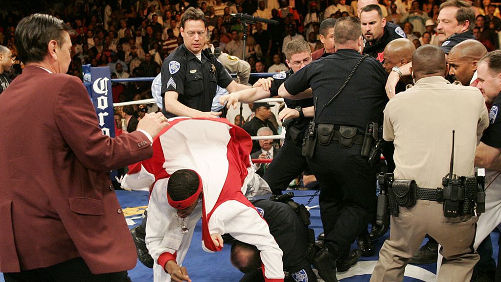 Mayweather: 12 asaltos, 12 fotos