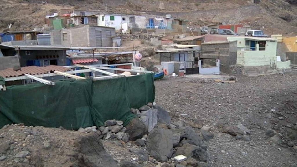 'Callejeros' en el barrio de Añaza en Santa Cruz de Tenerife