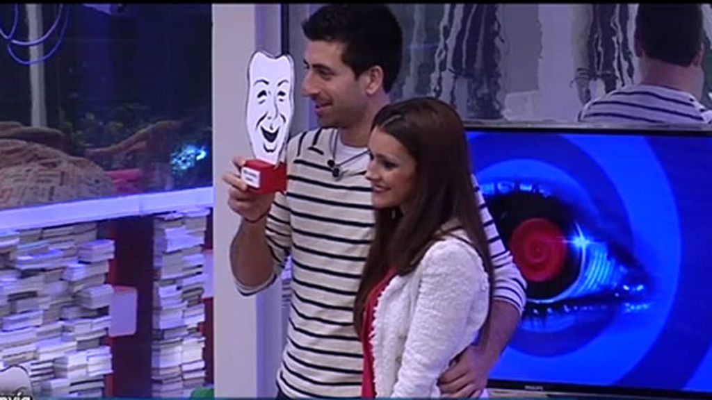 Premio al mejor maquillaje y peluqueria