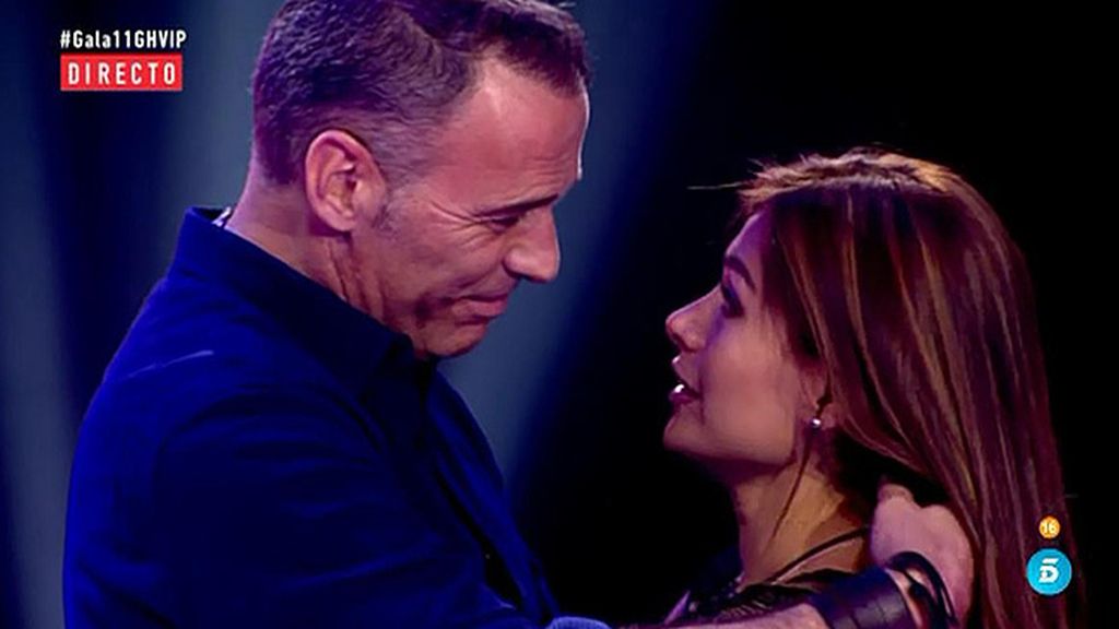 Carlos no ha visto a su hija Luna porque su ex, Mónica Hoyos, no lo ha autorizado