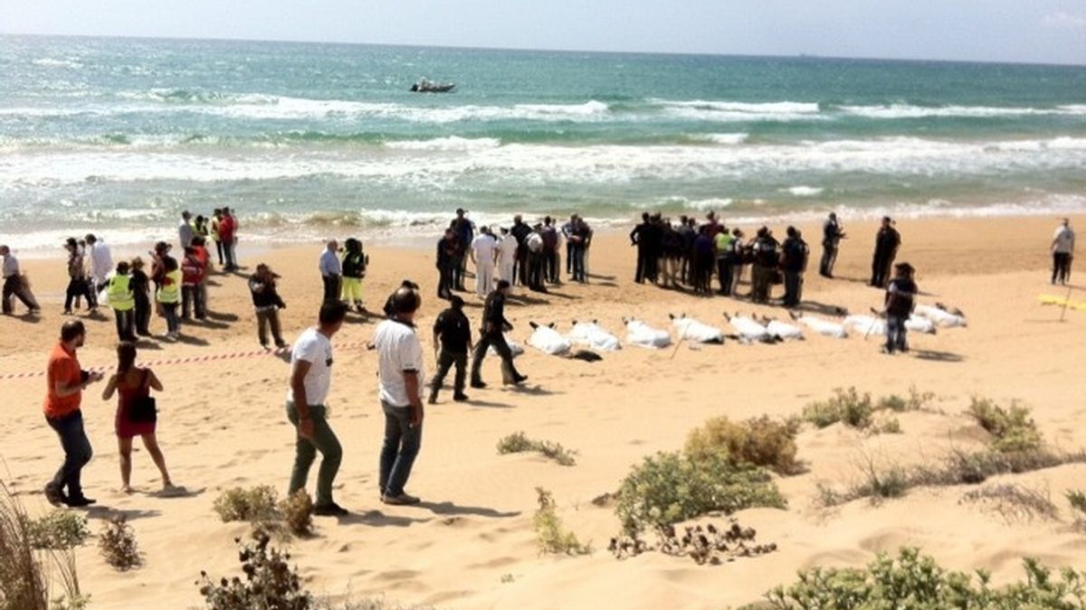 Mueren 13 inmigrantes ahogados cuando intentaban llegar a Sicilia