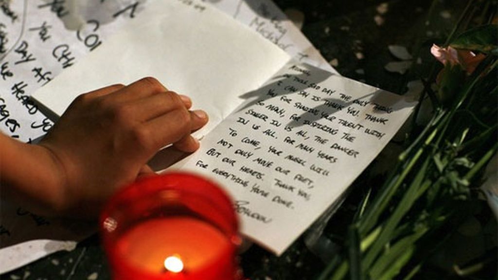 EN RECUERDO DEL REY DEL POP