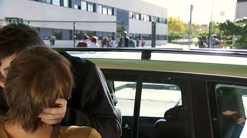 Natalia continúa su aventura con Diego, pero su secreto es cada día más conocido