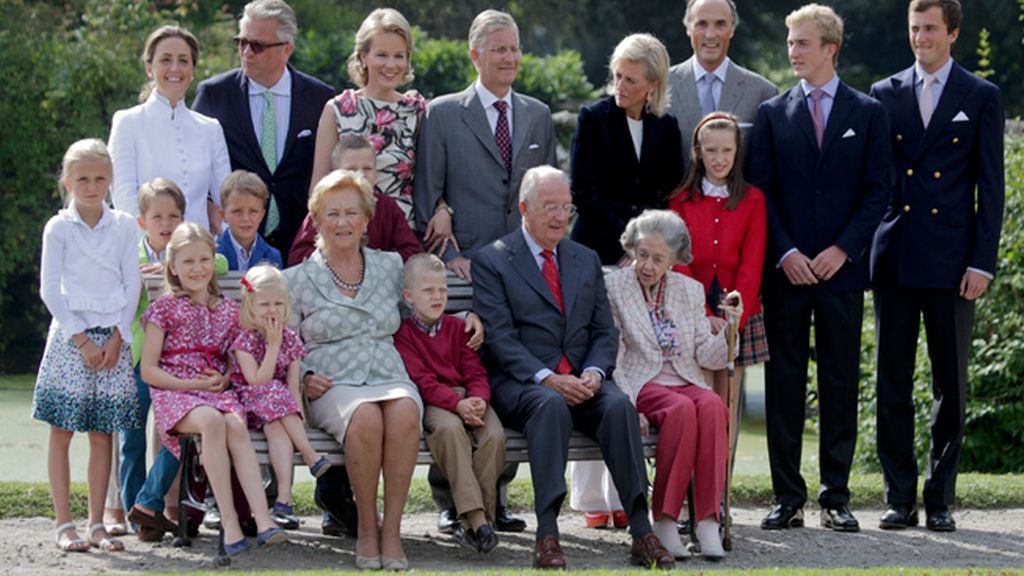 Alberto II, el rey de Bélgica, abdica