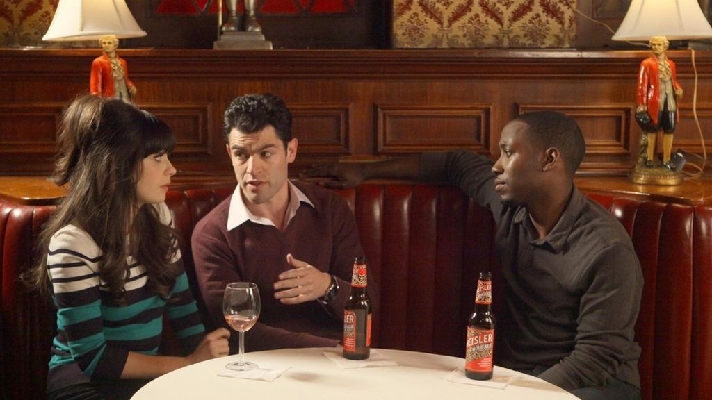 Jueves, a partir de las 23:45 h.