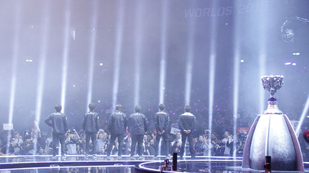 ‘Galería de fotos del ambientazo que hay en el evento, dentro y fuera del estadio.’