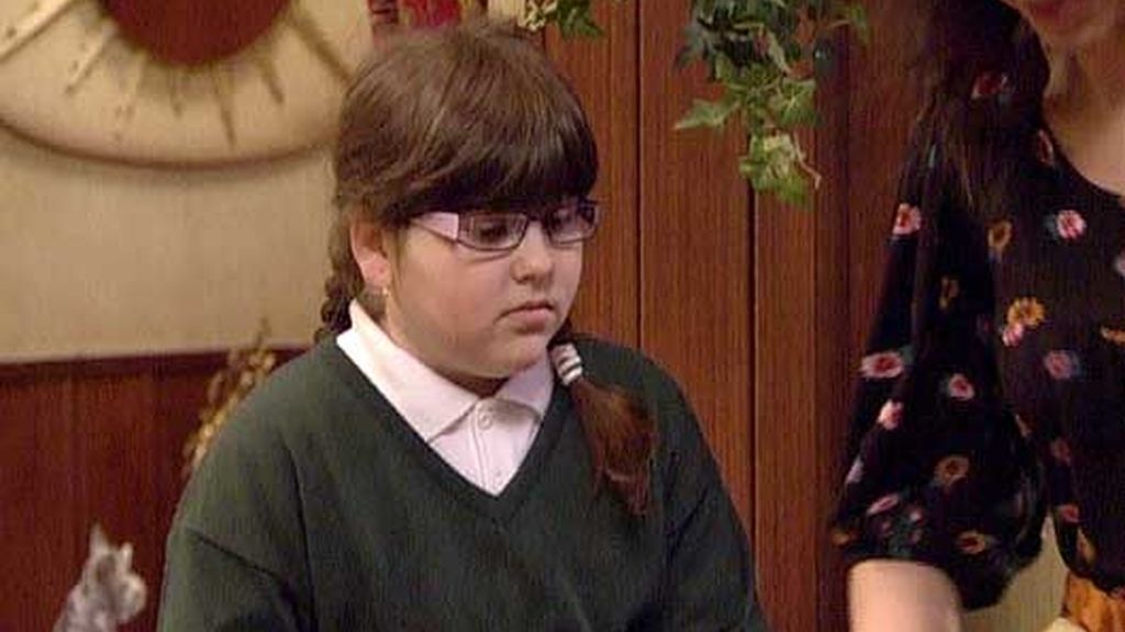 Jonathan duerme abrazado a su Spiderman