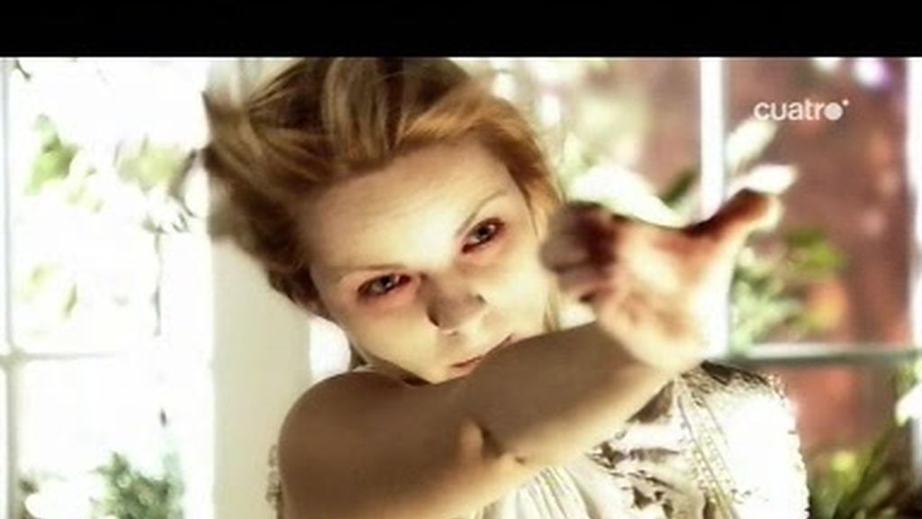 Capítulo 7: Elisa estrangula a Nikoletta