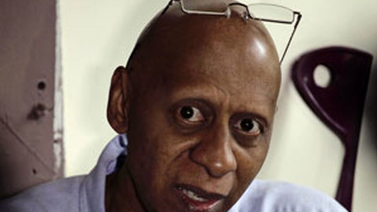 Guillermo Fariñas durante una conferencia en La Habana FOTO REUTERS
