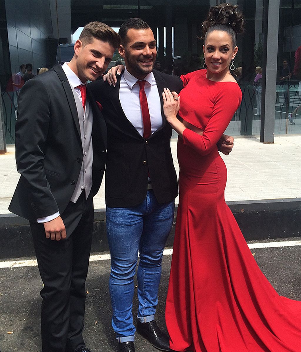 Besos, besos y más besos