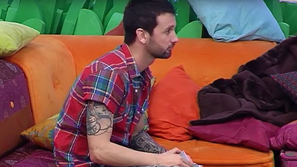 El DJ de 'GH catorce' se está separando del grupo