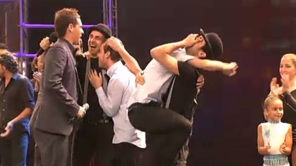 Su estilo popin y lockin dejan a todos sin palabras