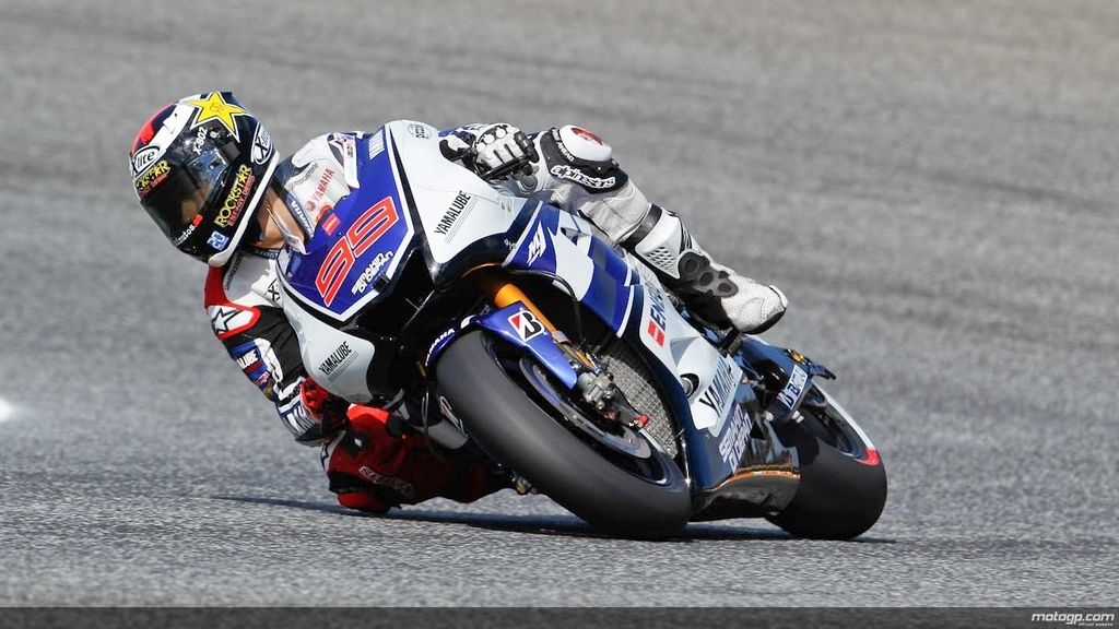 Lorenzo, antes de su caída en los segundos libres de MotoGP en el GP de la República Checa