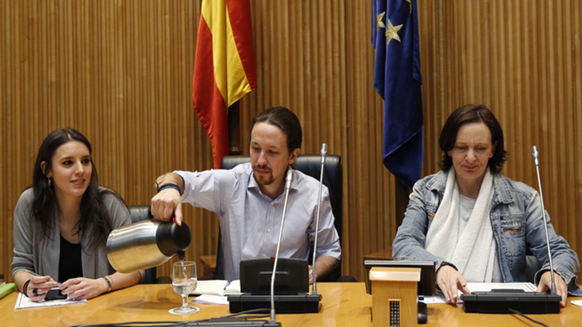 Pablo Iglesias llamará hoy a Pedro Sánchez si el líder socialista no toma la iniciativa