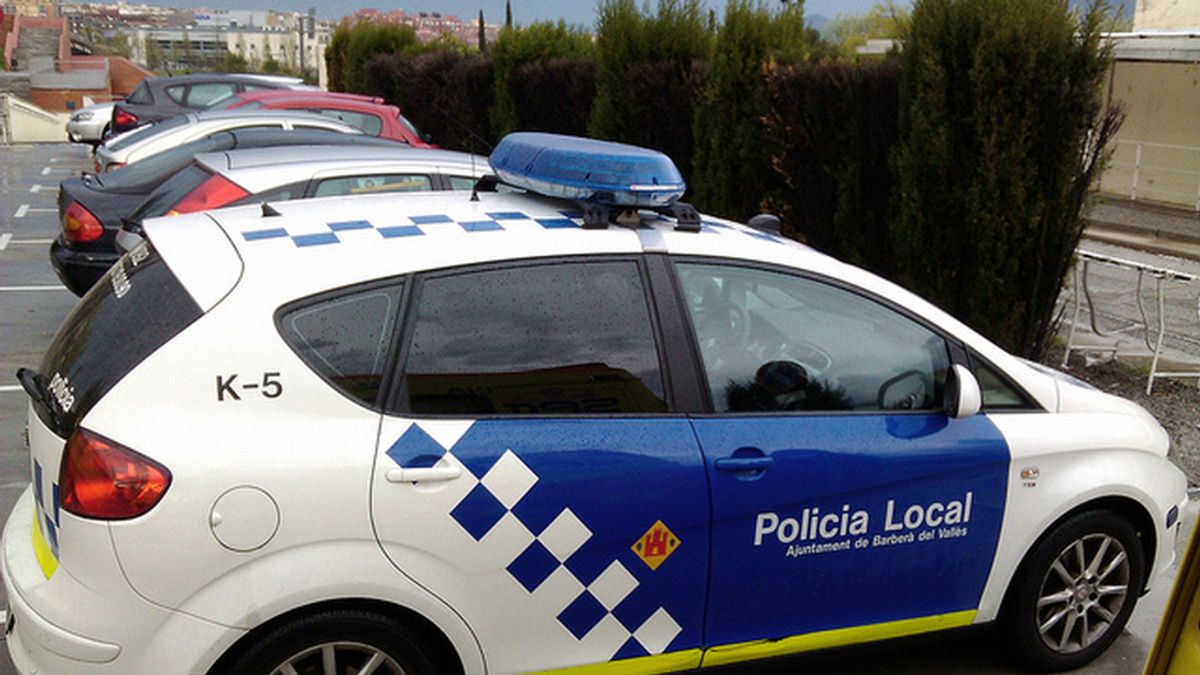 Disparan seis tiros a un taxista en Barberà del Vallès (Barcelona)