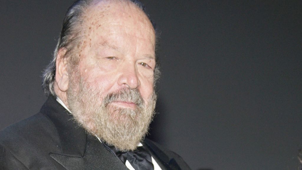 Fallece el actor Carlo Pedersoli, conocido como Bud Spencer, a los 86 años (27 de junio)