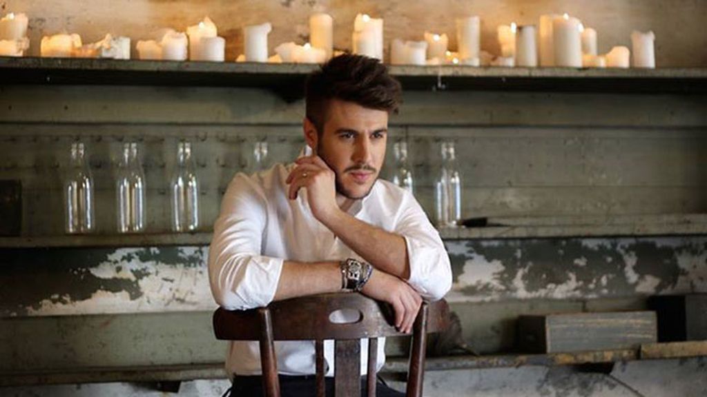 Con sólo 20 años, será el tercer trabajo discográfico del cantante