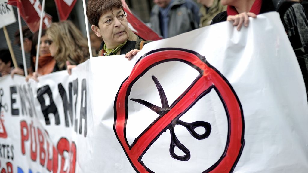 España se manifiesta contra los recortes del Gobierno