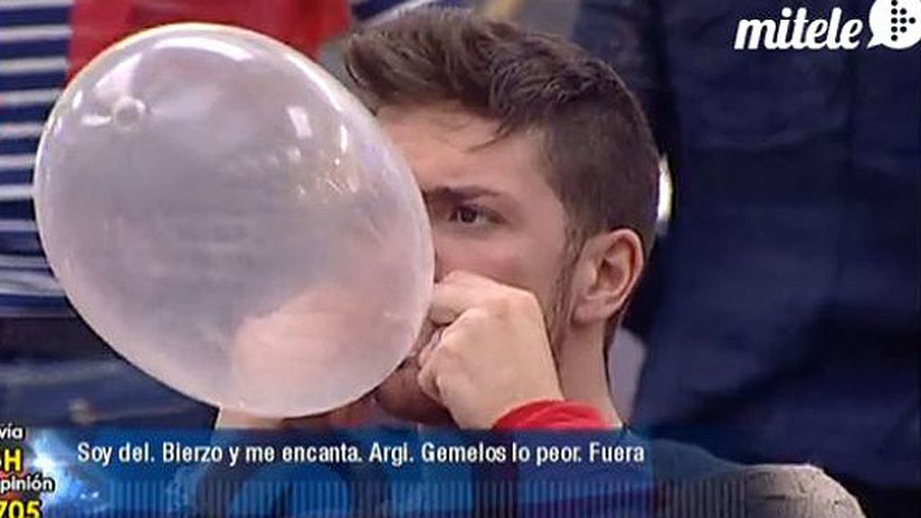 Los chicos le han dedicado un baile a Miriam, la última expulsada