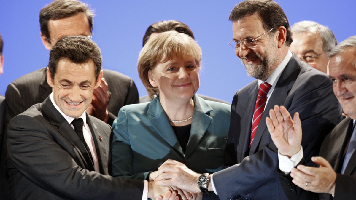 Imagen de archivo de Mariano Rajoy, Nicolas Sarkozy y Angela Merkel