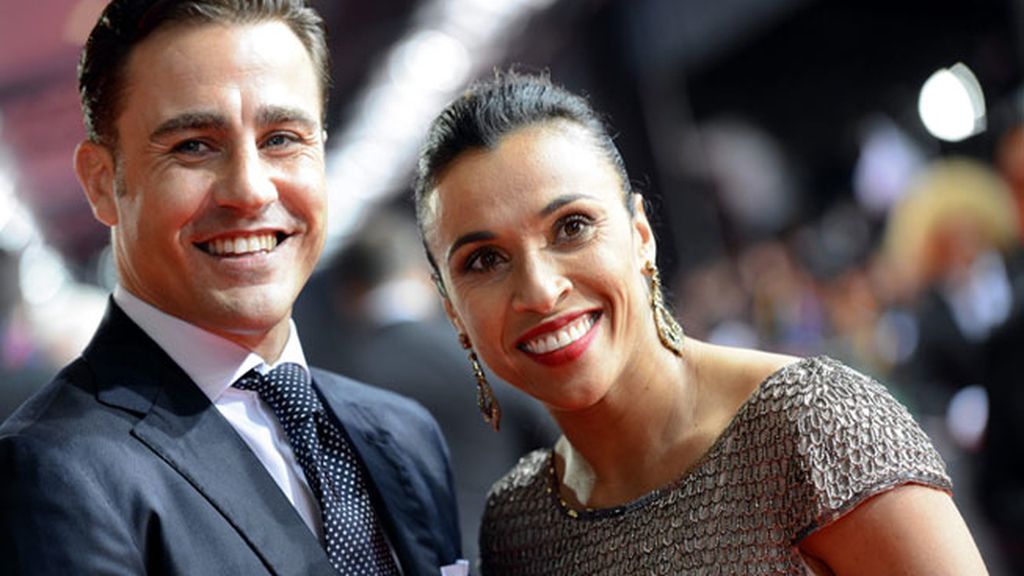 El defensa italiano Fabio Cannavaro y la jugadora brasileña Marta a su llegada a la gala del Balón de Oro
